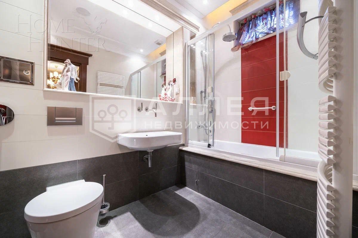 2-этажный коттедж 1 084 м² с отделкой