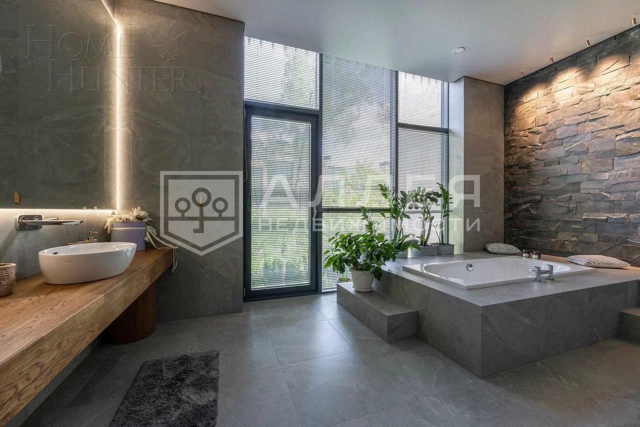 3-этажный таунхаус 274 м² с отделкой