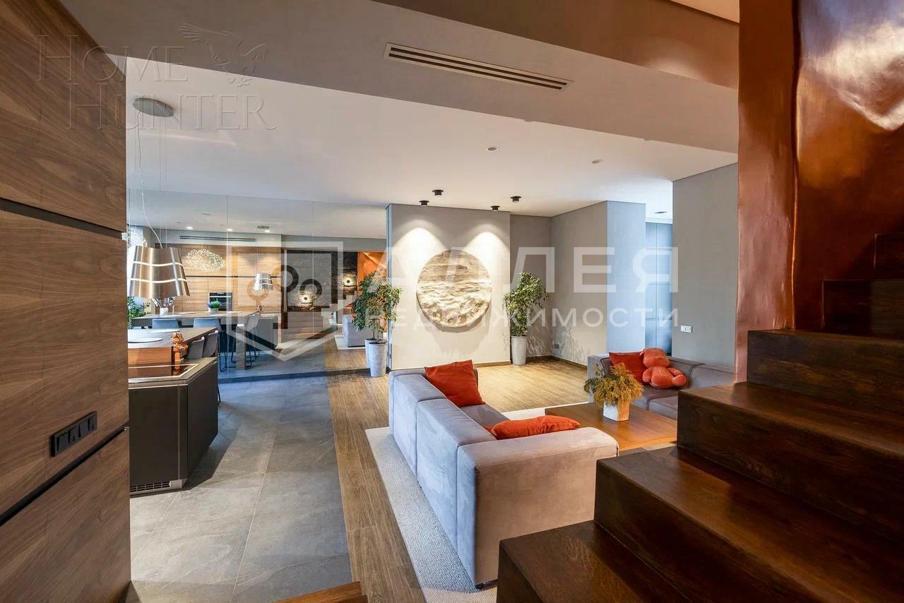 3-этажный таунхаус 274 м² с отделкой