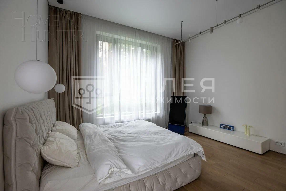 2-этажный коттедж 583.7 м² с отделкой