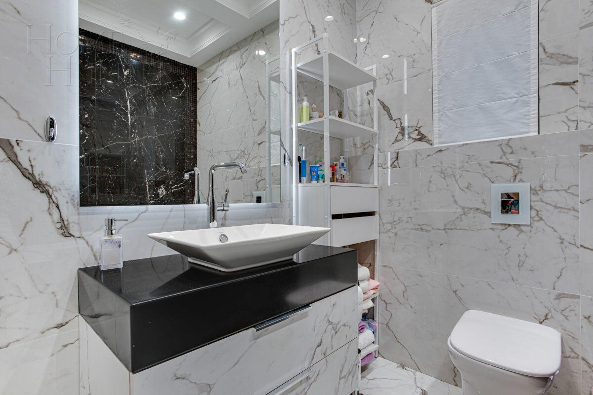 2-этажный коттедж 275 м² с отделкой