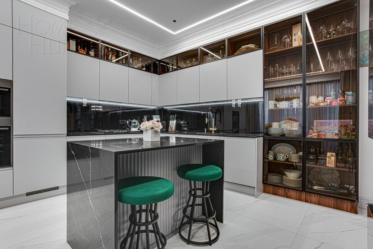 2-этажный коттедж 275 м² с отделкой