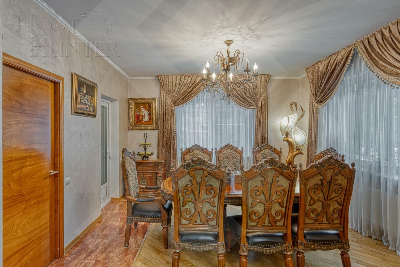 2-этажный коттедж 458 м² с отделкой