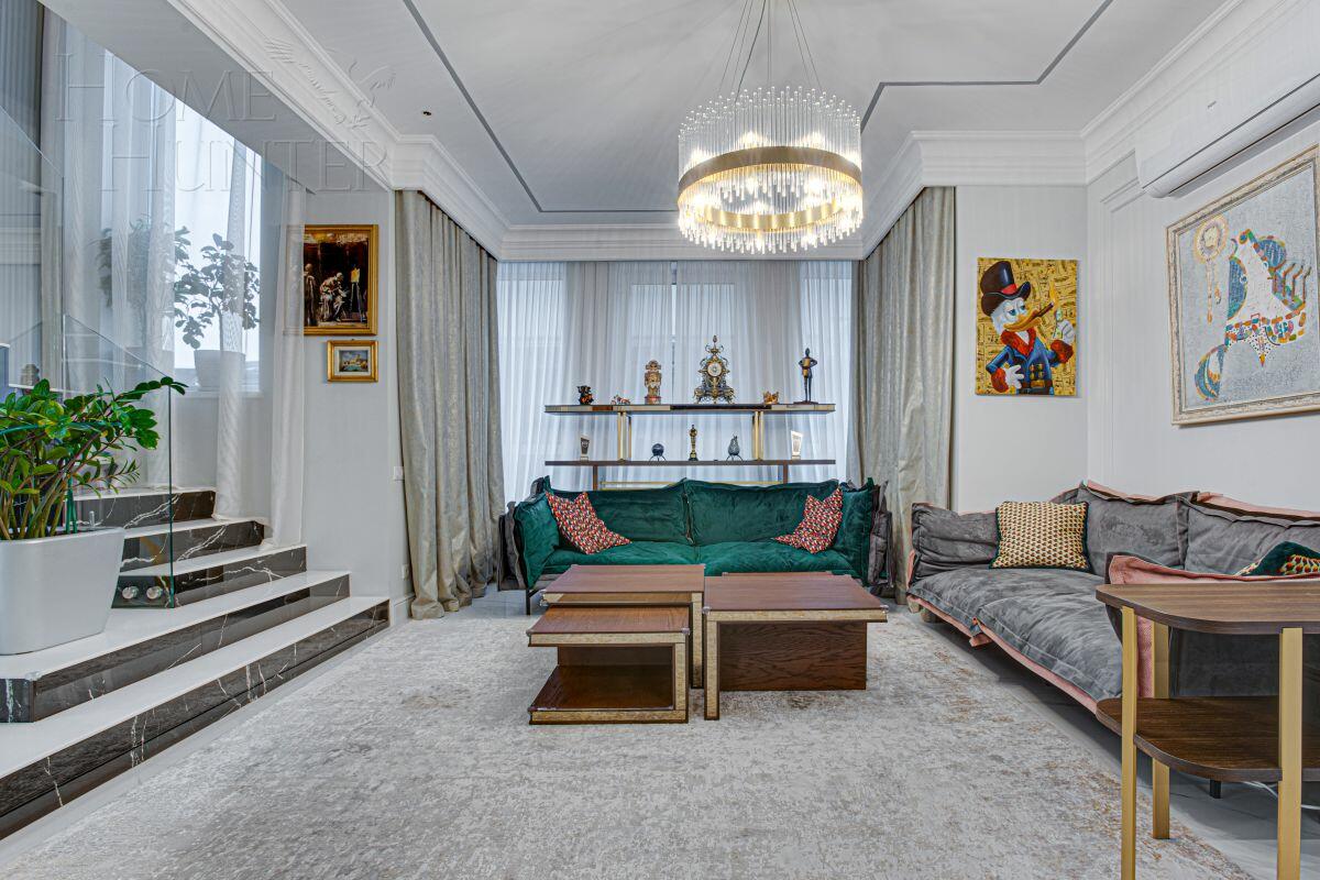 2-этажный коттедж 275 м² с отделкой