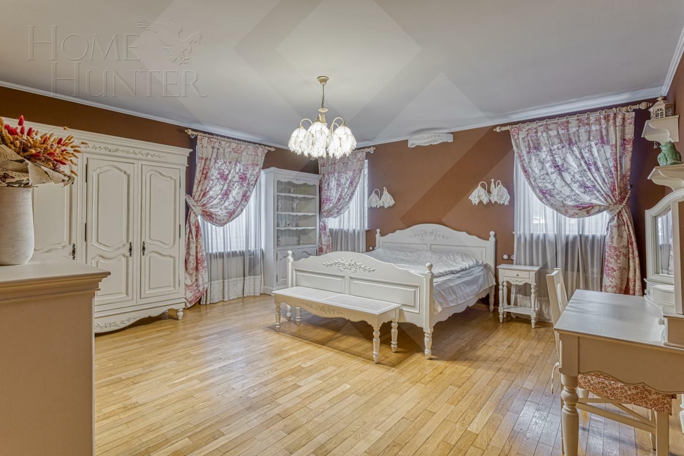 2-этажный коттедж 458 м² с отделкой