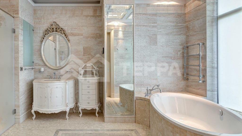 3-этажный таунхаус 340 м² с отделкой