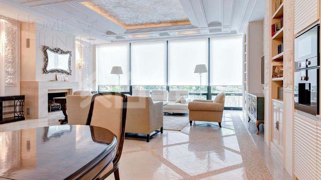 3-этажный таунхаус 340 м² с отделкой