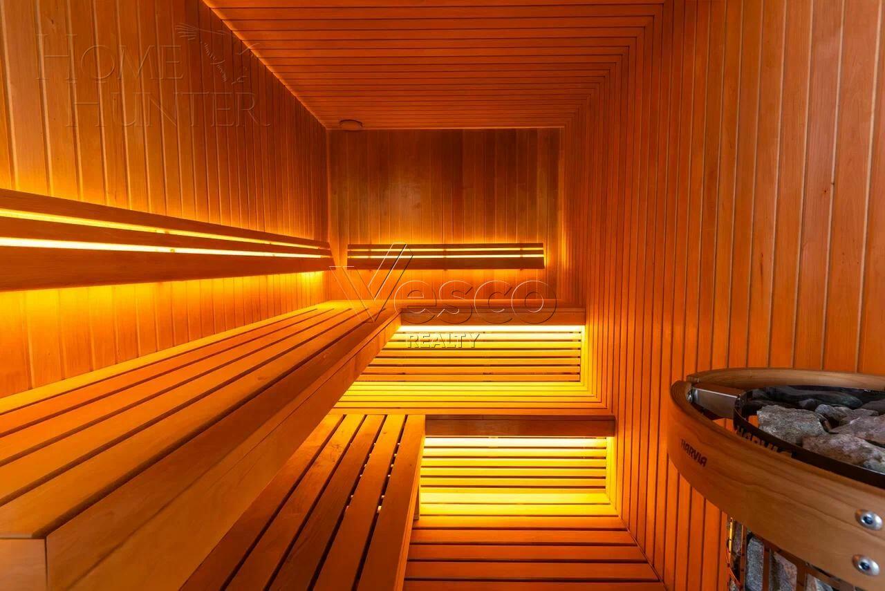 2-этажный коттедж 700 м² с отделкой