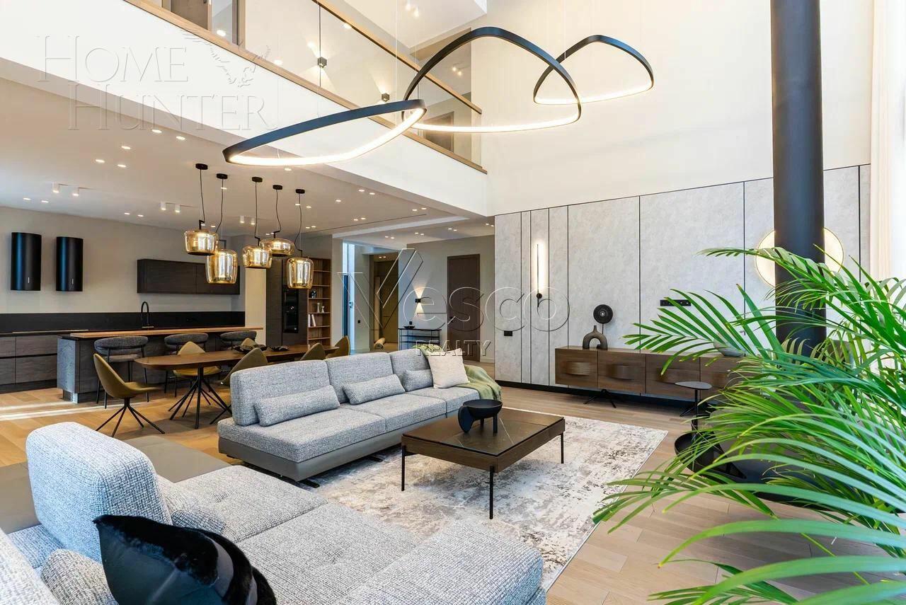 2-этажный коттедж 700 м² с отделкой