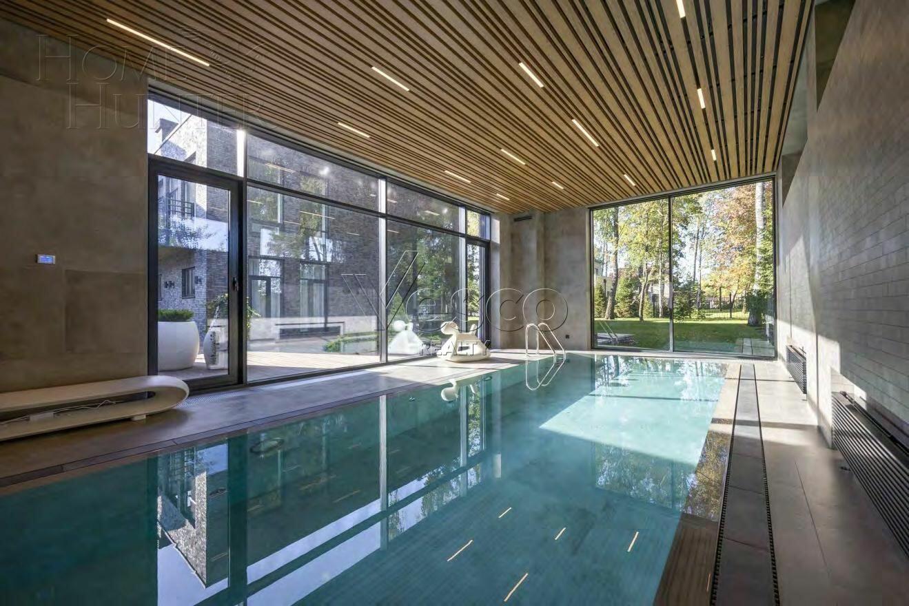 2-этажный коттедж 700 м² с отделкой