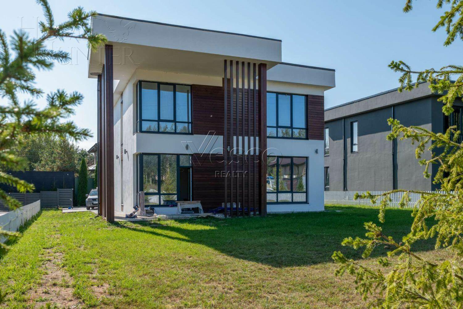 2-этажный коттедж 243 м² с отделкой