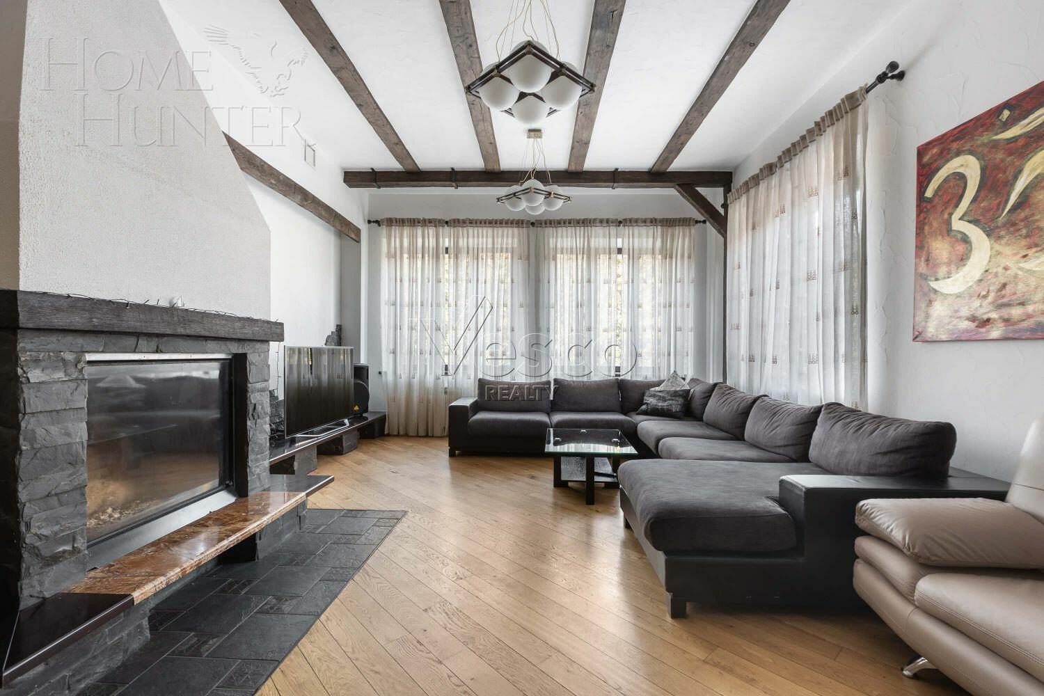 3-этажный коттедж 600 м² с отделкой