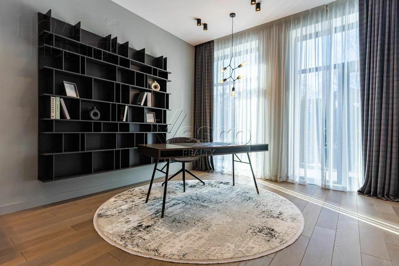 2-этажный коттедж 700 м² с отделкой