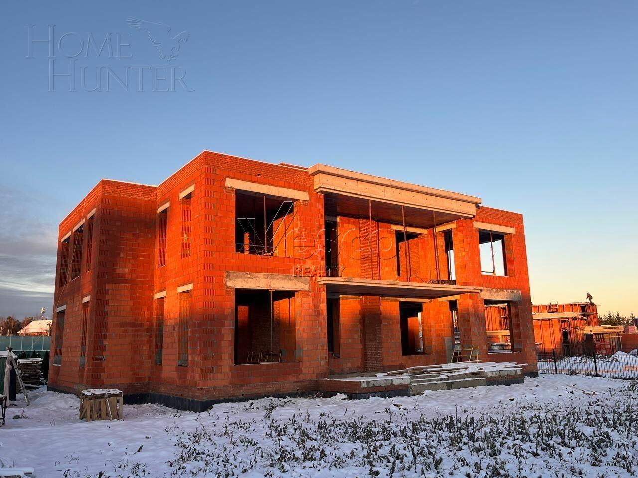 2-этажный коттедж 615 м² без отделки