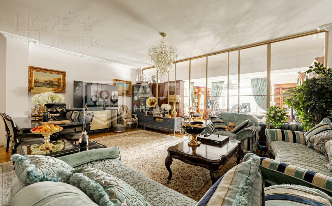 2-этажный коттедж 1 500 м² с отделкой