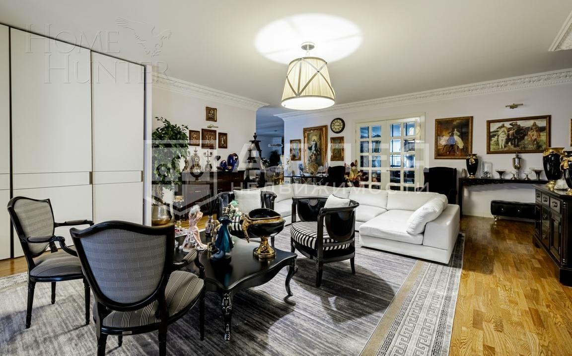 2-этажный коттедж 1 500 м² с отделкой