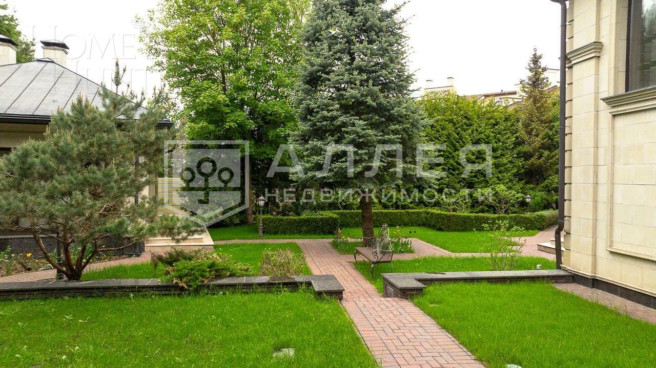 2-этажный коттедж 705 м² с отделкой
