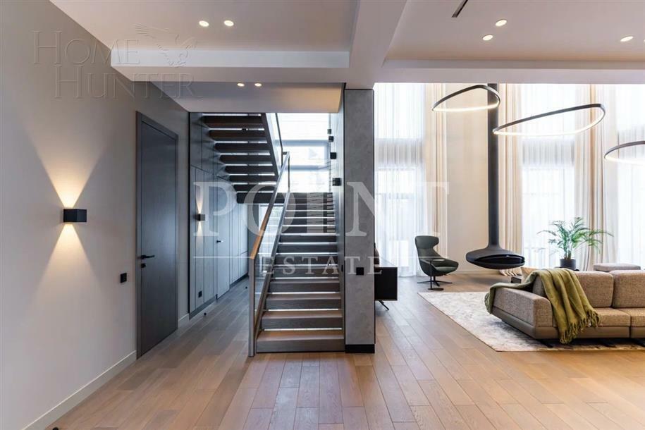 2-этажный коттедж 700 м² с отделкой