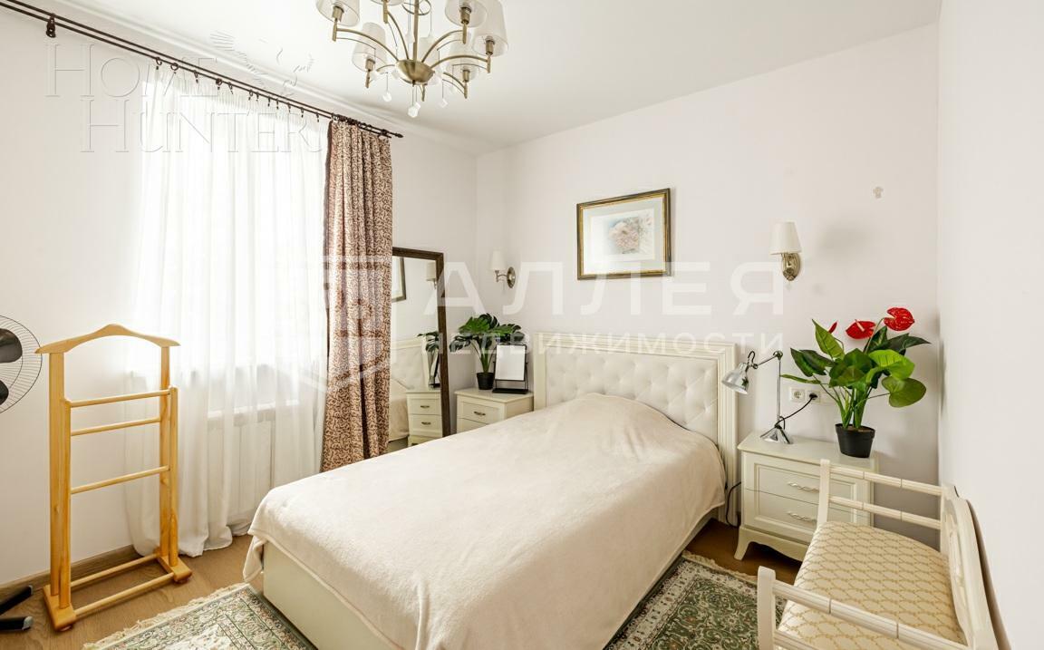 2-этажный коттедж 1 500 м² с отделкой