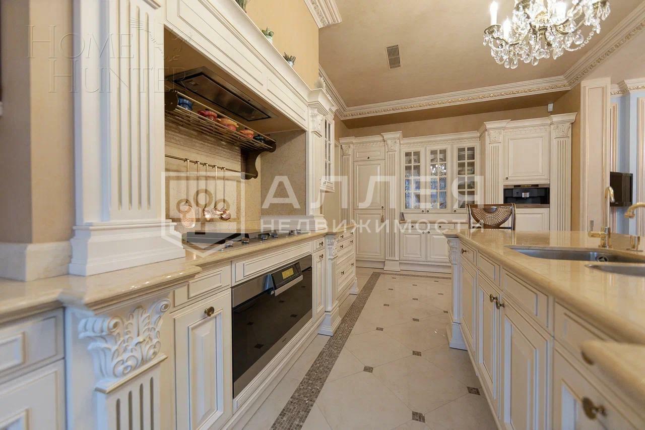 2-этажный коттедж 705 м² с отделкой