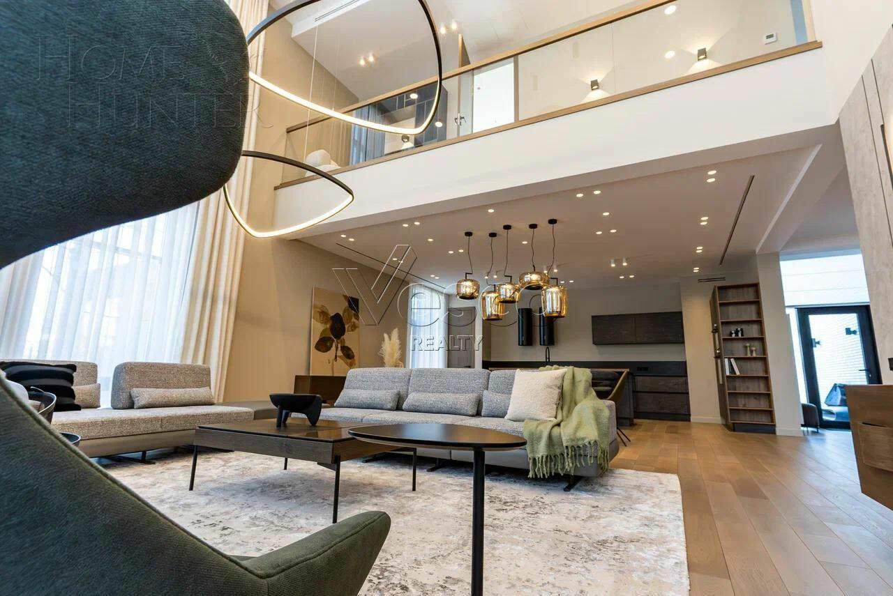 2-этажный коттедж 700 м² с отделкой