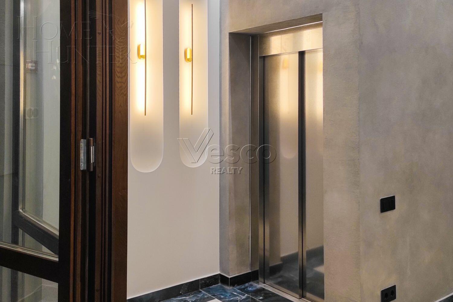 4-КОМН. АПАРТАМЕНТЫ БЕЗ ОТДЕЛКИ 181 М² НА 1 ЭТАЖЕ