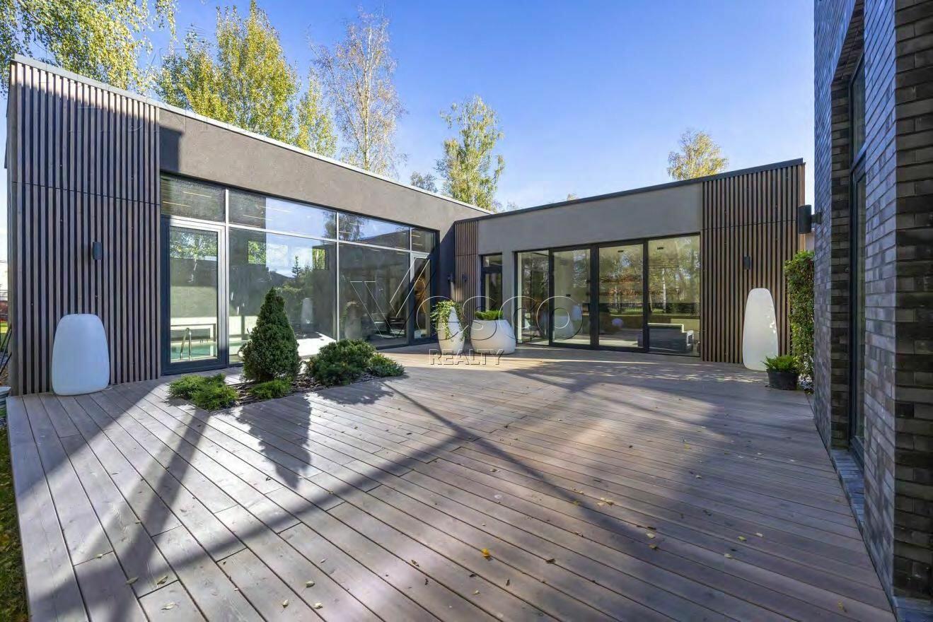 2-этажный коттедж 700 м² с отделкой