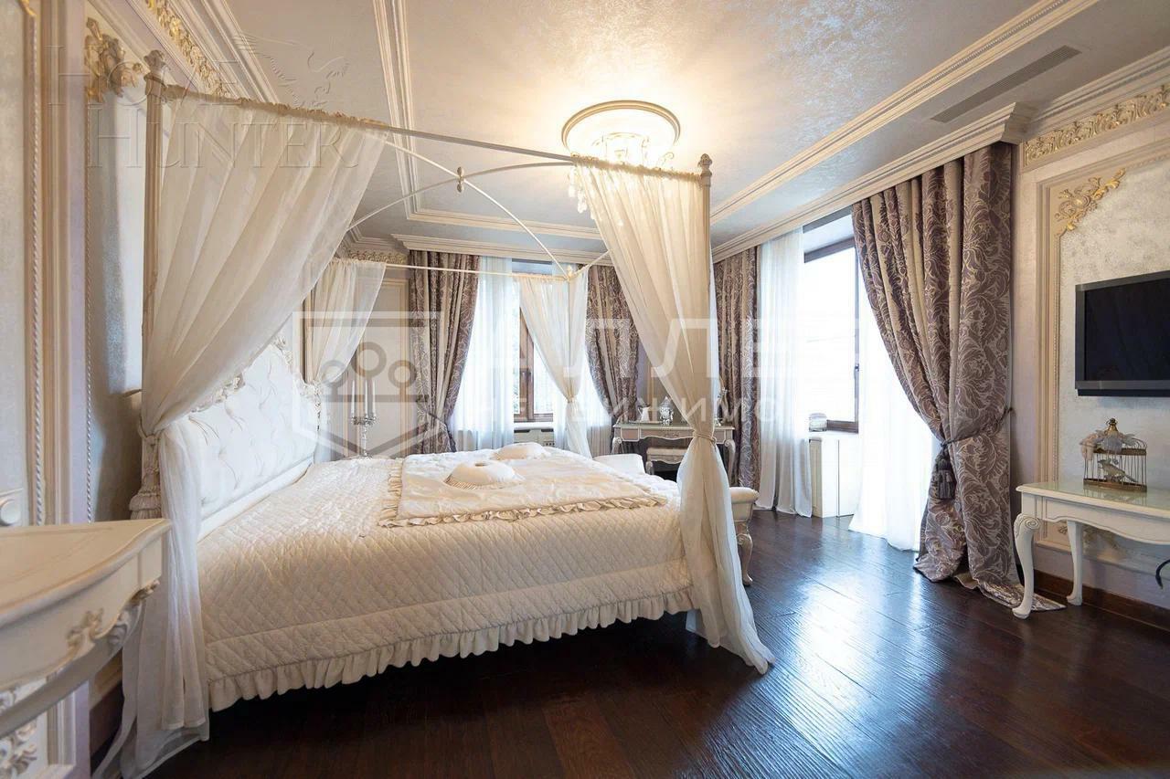 2-этажный коттедж 705 м² с отделкой
