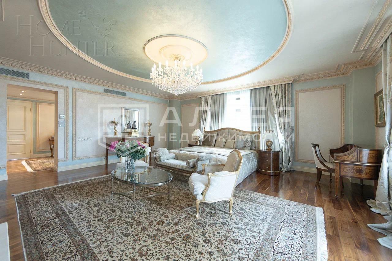2-этажный коттедж 705 м² с отделкой