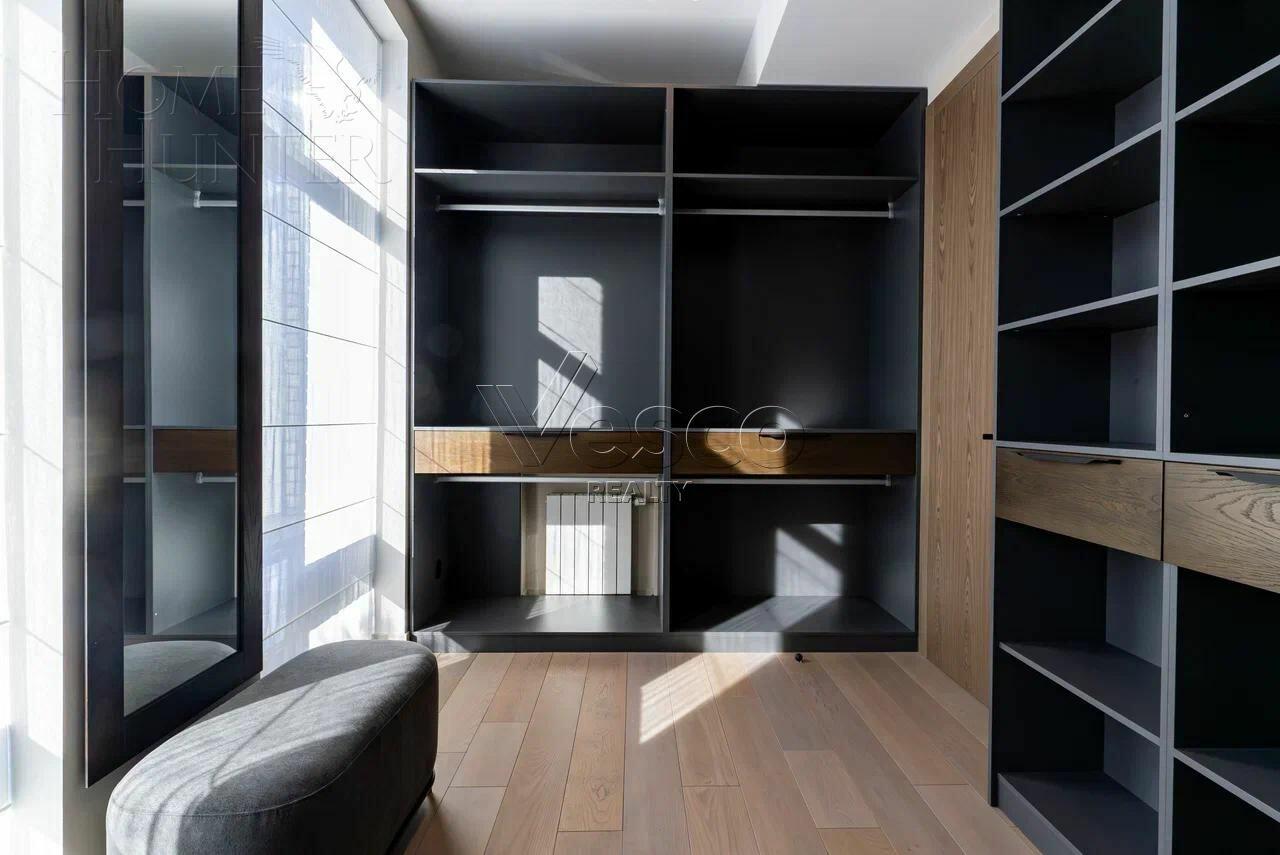 2-этажный коттедж 700 м² с отделкой