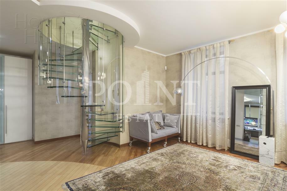 2-УРОВНЕВАЯ КВАРТИРА С ОТДЕЛКОЙ 260 М² НА 3 ЭТАЖЕ