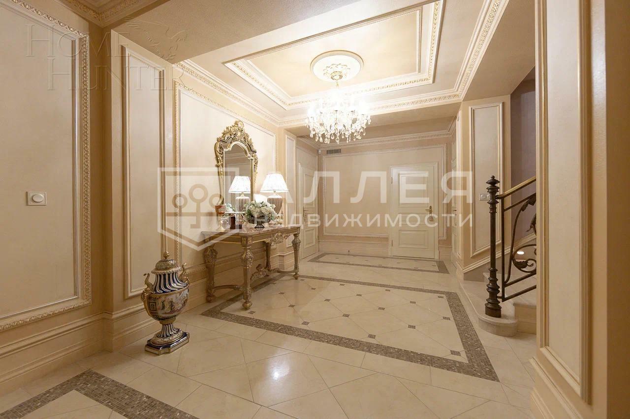2-этажный коттедж 705 м² с отделкой