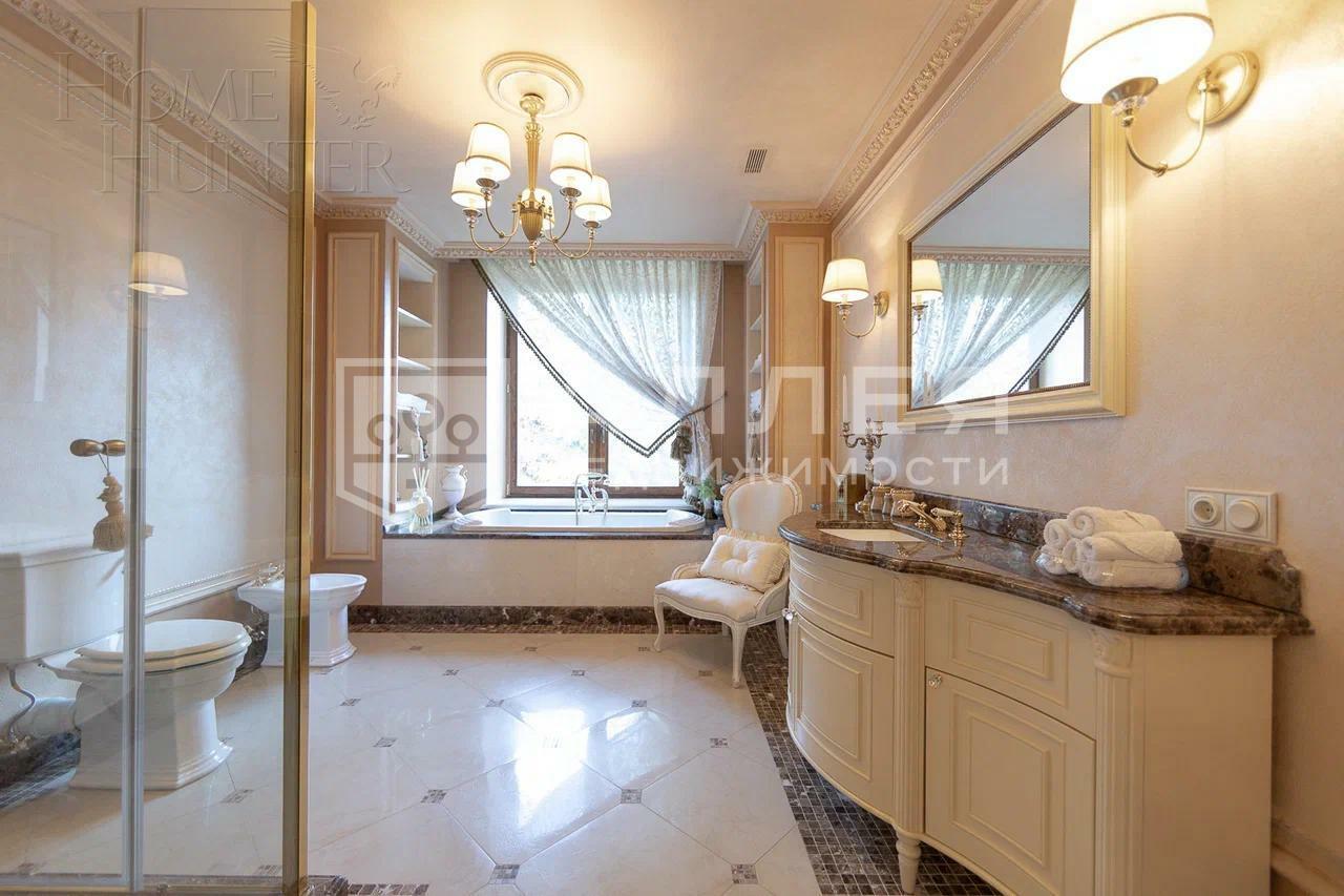 2-этажный коттедж 705 м² с отделкой