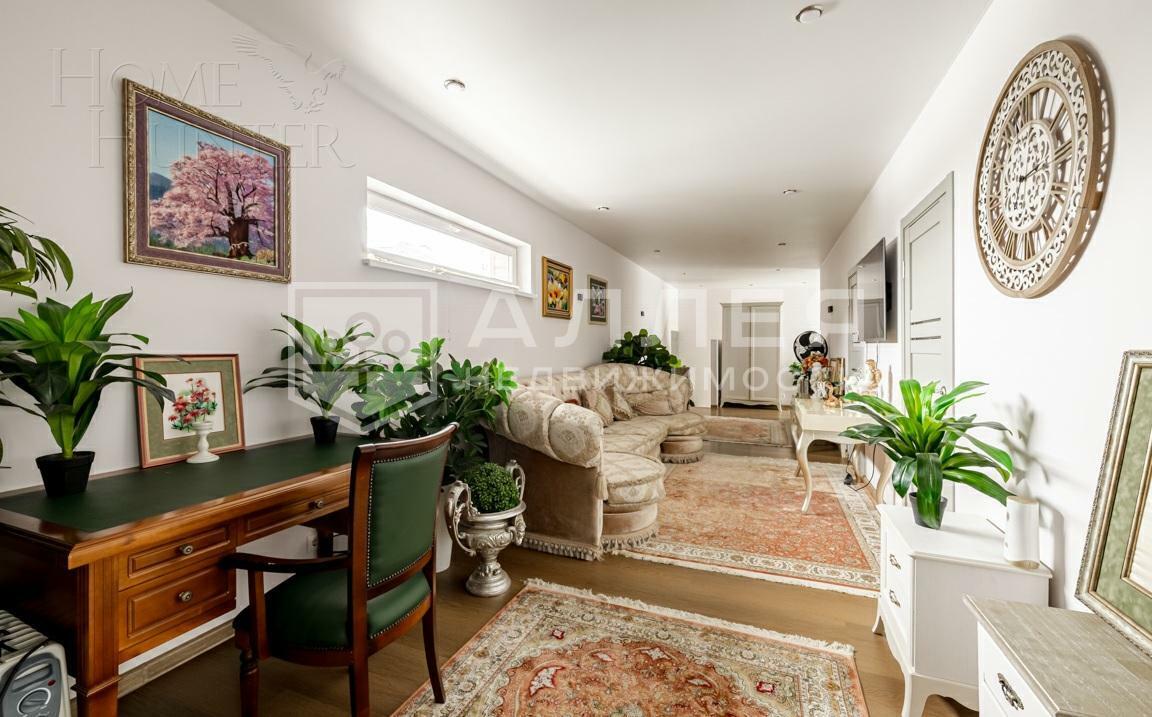 2-этажный коттедж 1 500 м² с отделкой