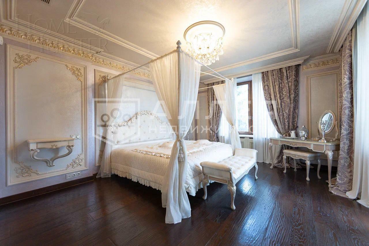 2-этажный коттедж 705 м² с отделкой