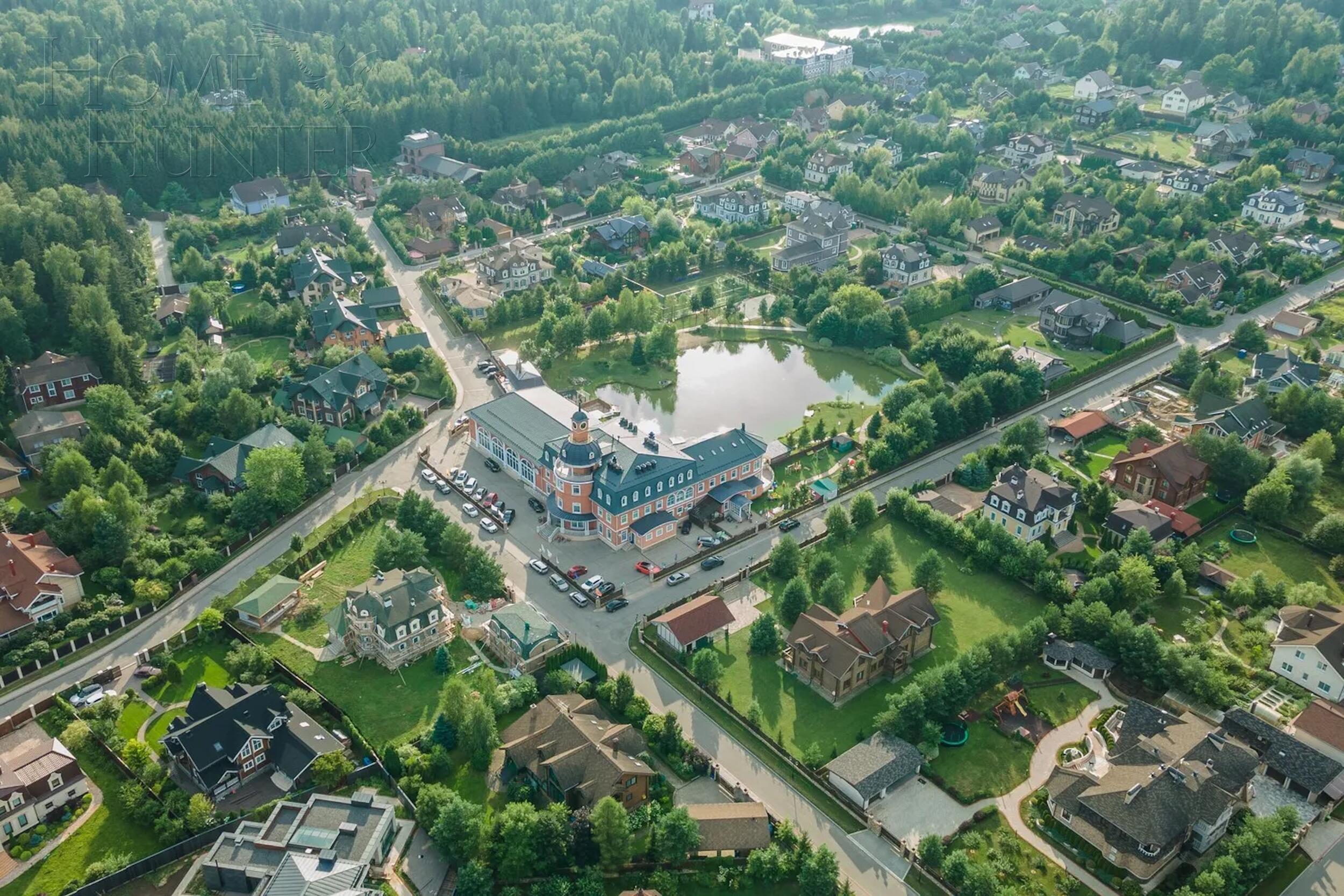 3-этажный коттедж 393 м² с отделкой