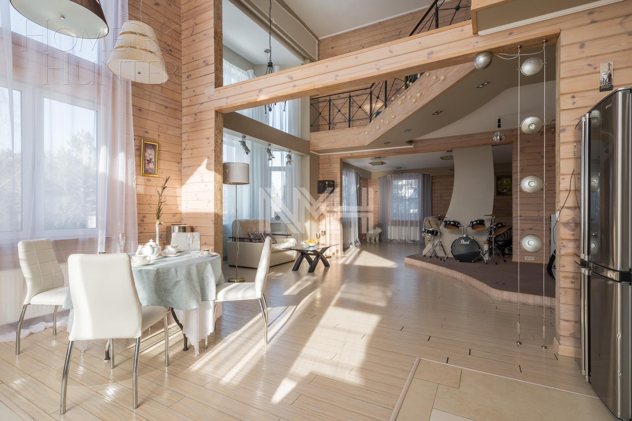 3-этажный коттедж 393 м² с отделкой