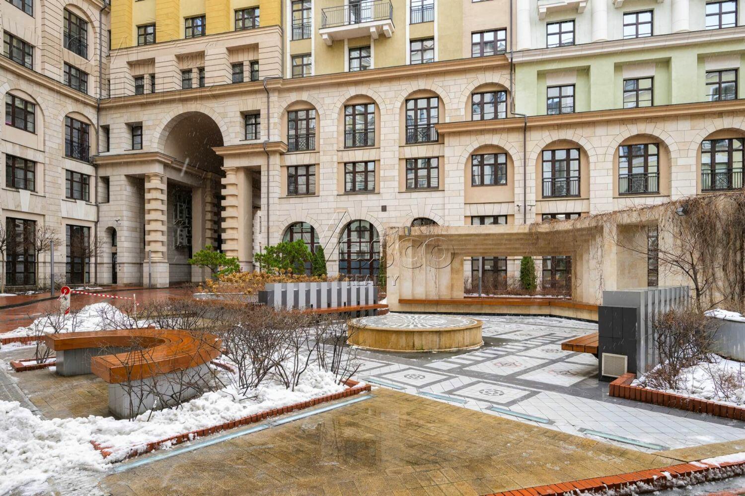 4-КОМН. КВАРТИРА С ОТДЕЛКОЙ 165 М² НА 2 ЭТАЖЕ