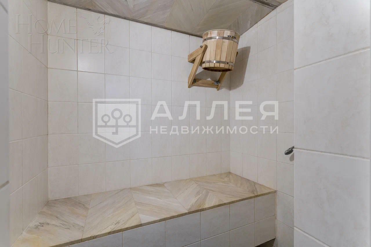 3-этажный коттедж 580 м² с отделкой
