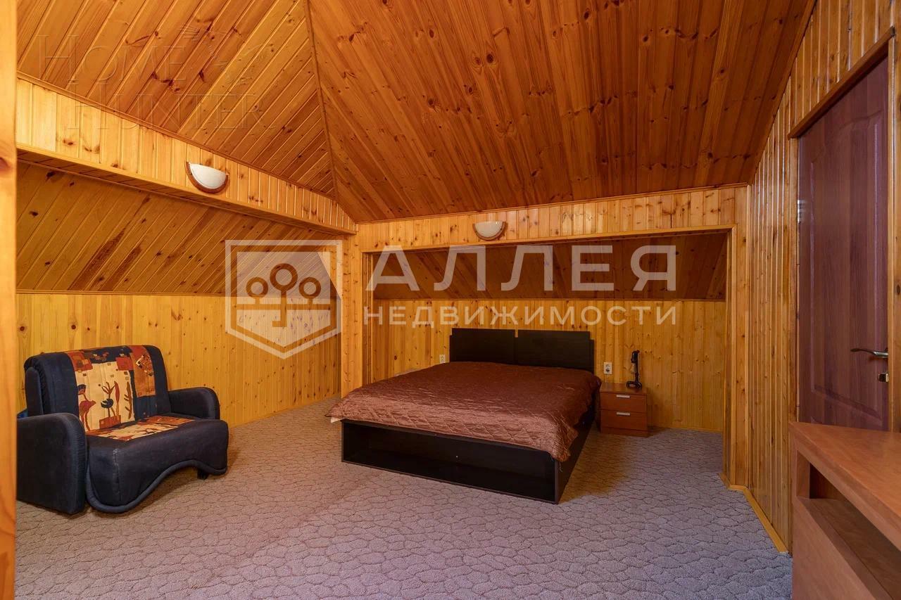 3-этажный коттедж 580 м² с отделкой