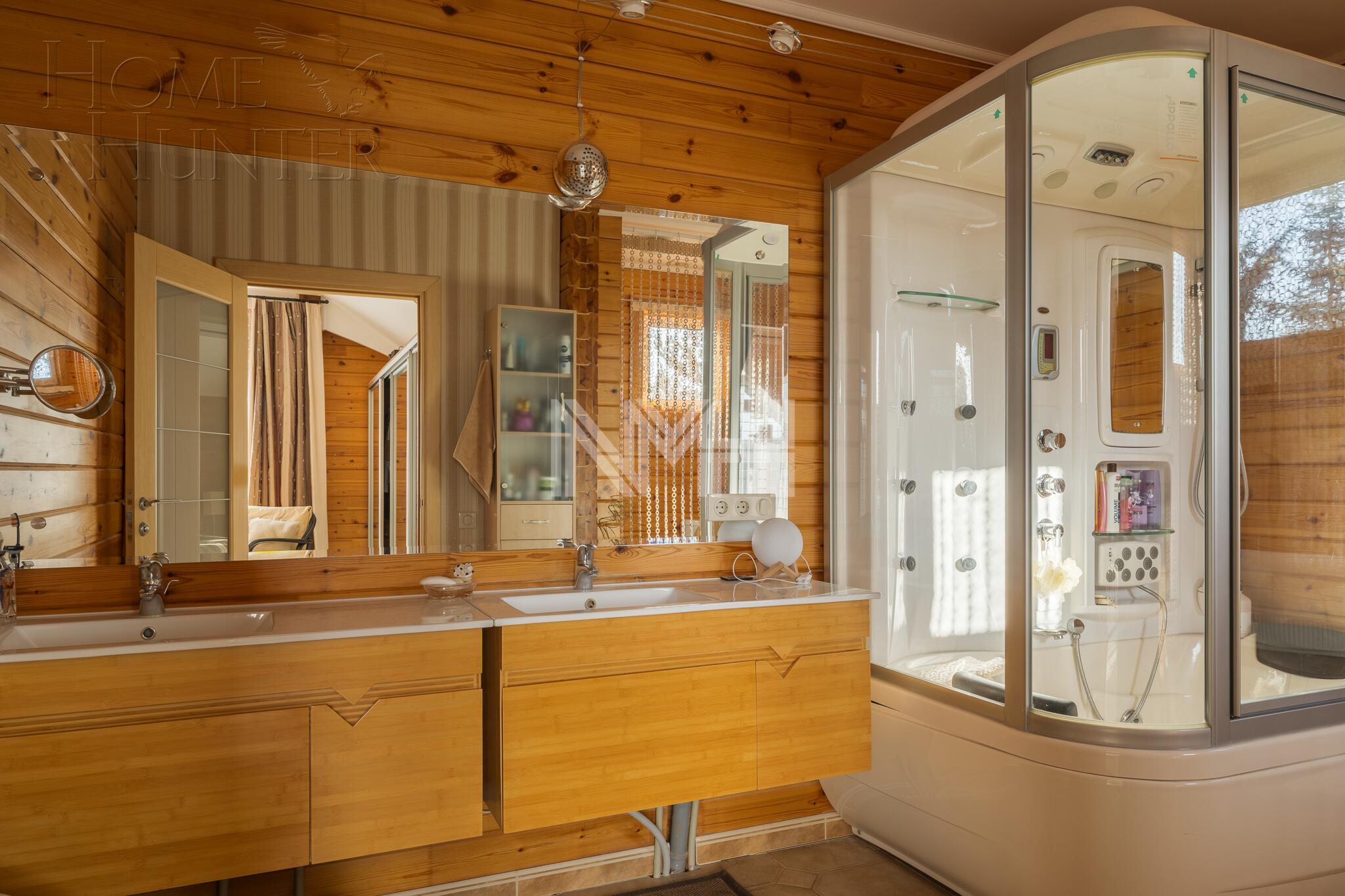 3-этажный коттедж 393 м² с отделкой