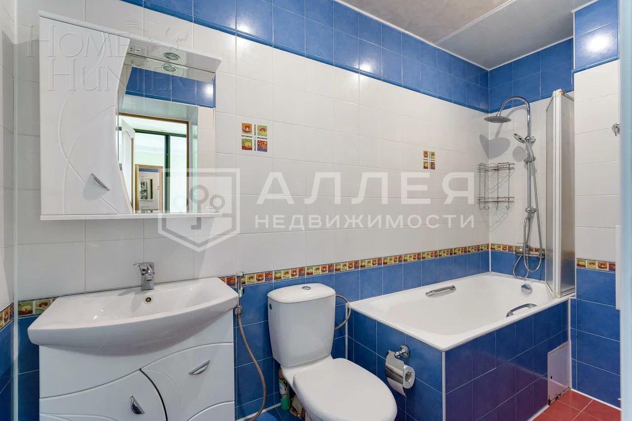3-этажный коттедж 580 м² с отделкой