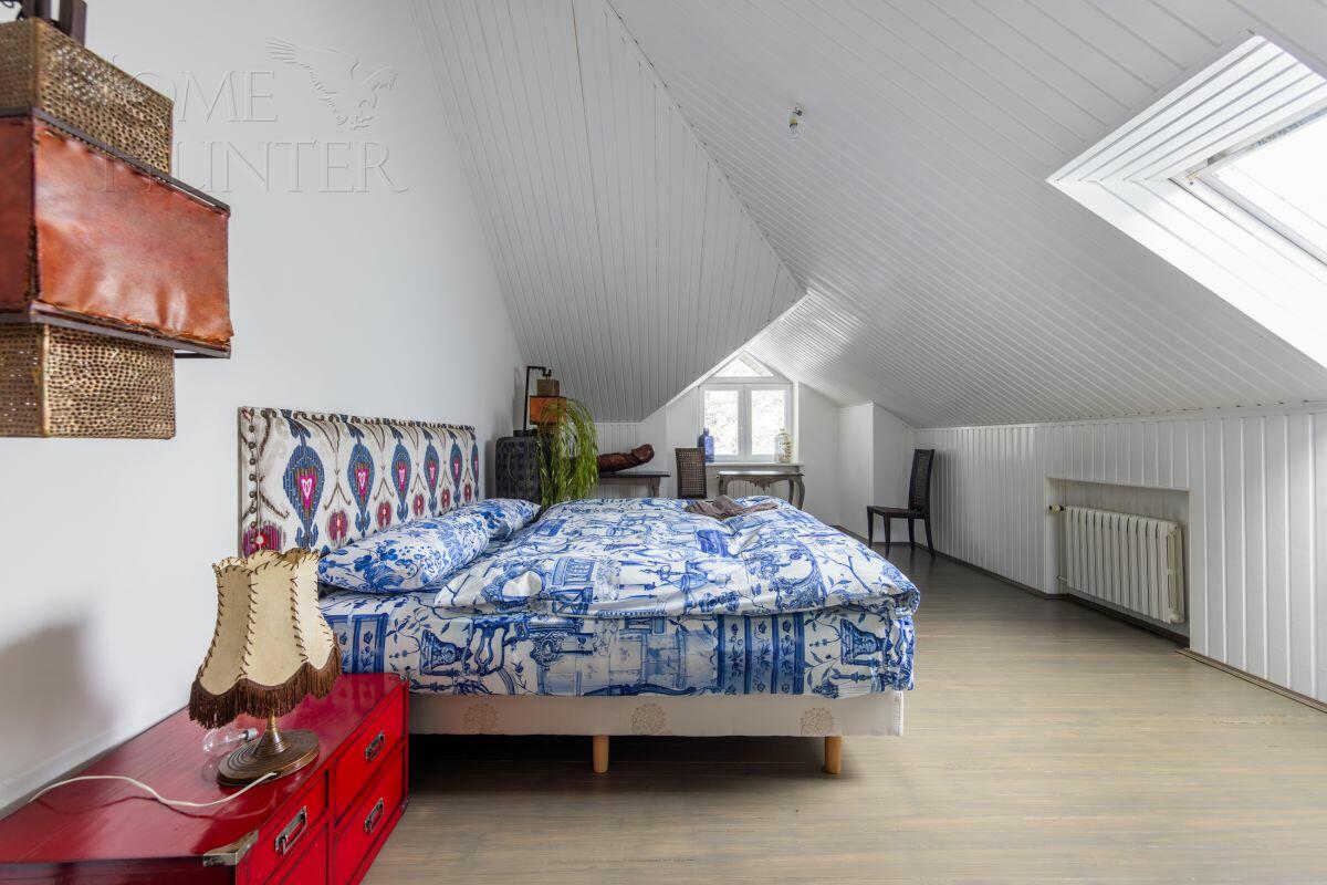 2-этажный коттедж 1 100 м² с отделкой