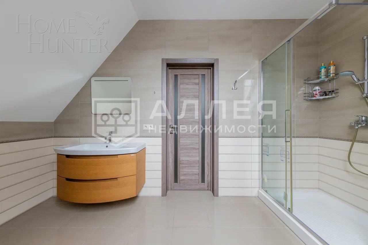 2-этажный коттедж 700 м² с отделкой