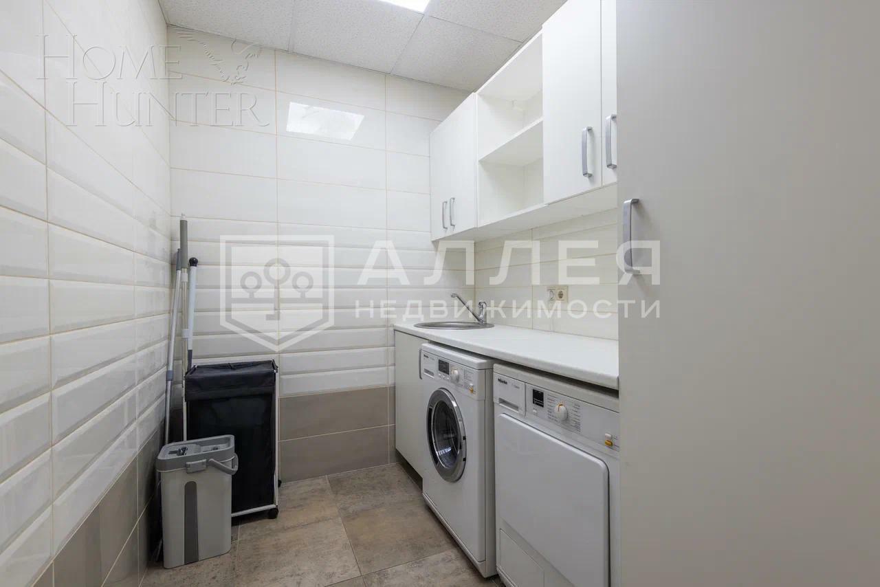 2-этажный коттедж 700 м² с отделкой