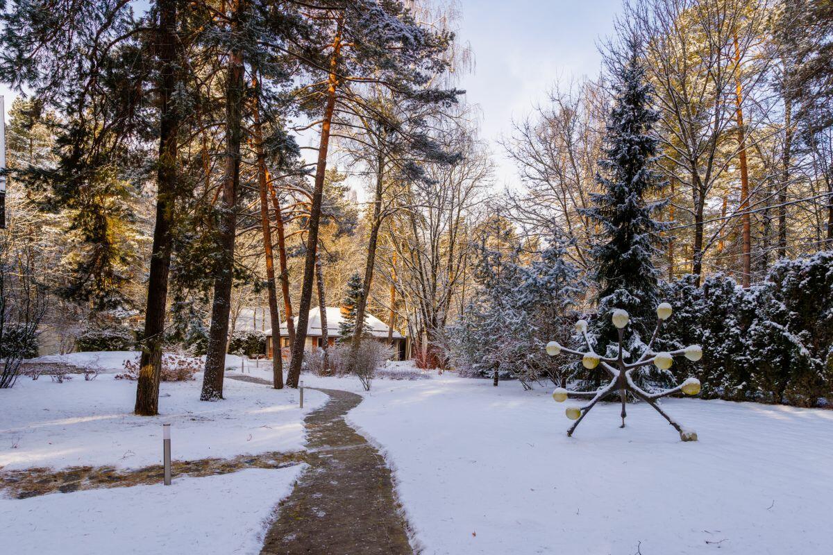 2-этажный коттедж 1 100 м² с отделкой