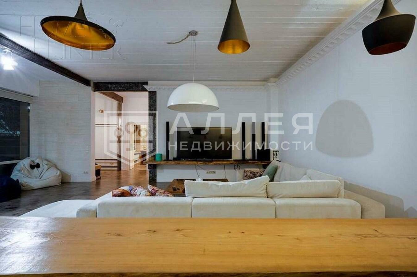 2-этажный коттедж 300 м² с отделкой