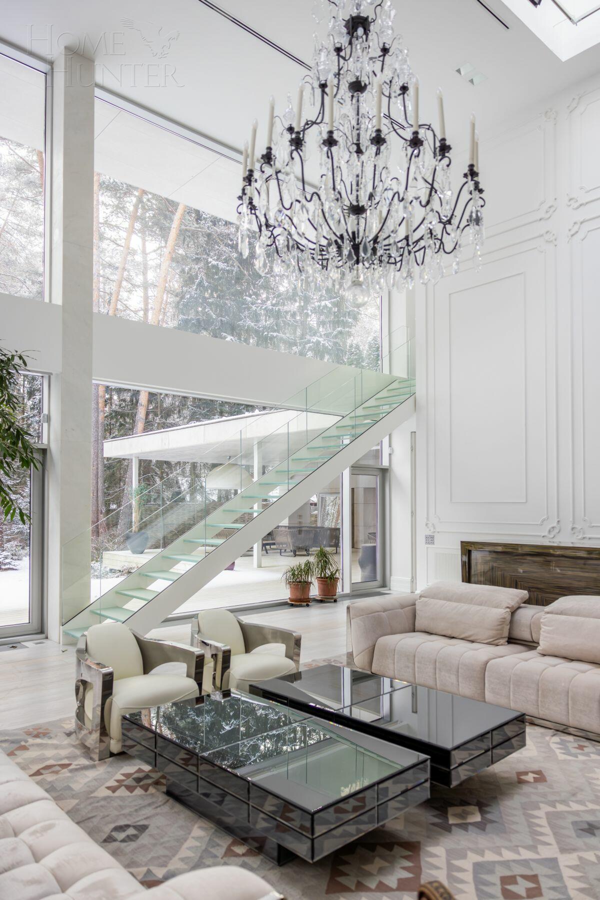 2-этажный коттедж 1 100 м² с отделкой