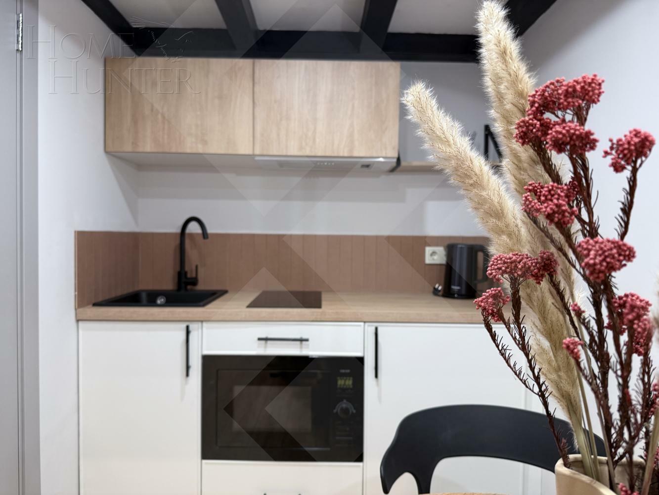 2-УРОВНЕВЫЕ АПАРТАМЕНТЫ С ОТДЕЛКОЙ 57.5 М² НА 1 ЭТАЖЕ