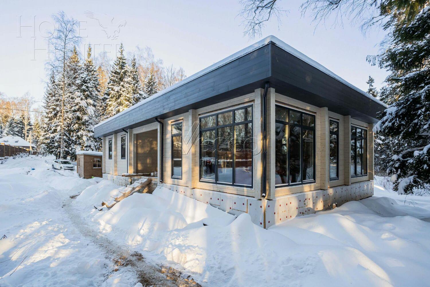 2-этажный коттедж 381 м² без отделки